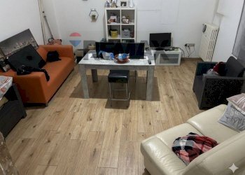 Soggiorno - Two-room apartment VIA FOGAZZARO
 
4, Seregno - photo 1