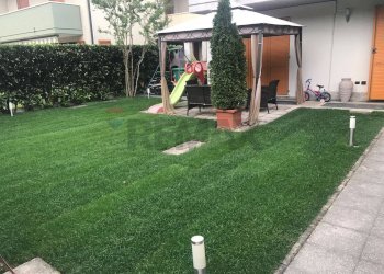 Giardino - Terraced Villa Via della Liberazione
 
16, Pero - photo 1