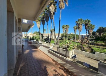 Foto 4 - Villa Corso Giuseppe Garibaldi
 
SNC, Racale - foto 4