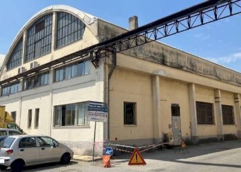 Foto 1 - Capannone via Padana Superiore
 
317, Vimodrone - foto 1