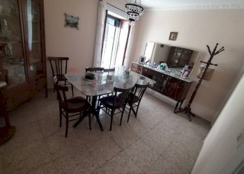 Sala da pranzo - Casa semi indipendente VIA GIUSEPPE GARIBALDI
 
5, San Lupo - foto 9