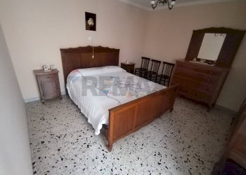 Camera / camera da letto - Casa semi indipendente VIA GIUSEPPE GARIBALDI
 
5, San Lupo - foto 17