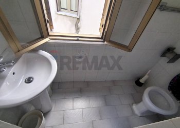 Bagno - Casa semi indipendente VIA GIUSEPPE GARIBALDI
 
5, San Lupo - foto 24