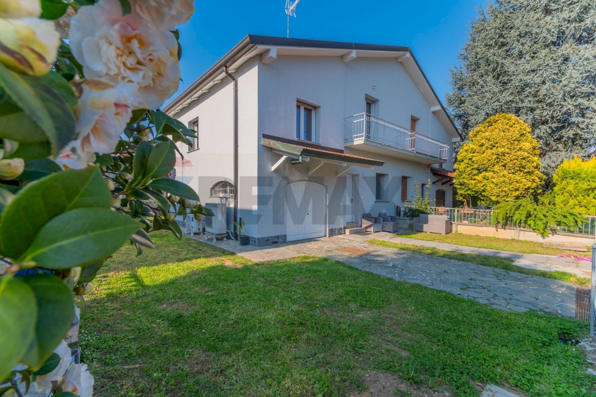 Casa all\'aperto - Casa semi indipendente via Parma
86, Legnano - foto 2