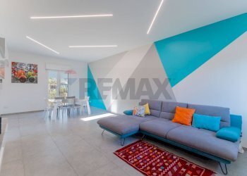 Sala da pranzo - Casa semi indipendente via Parma
 
86, Legnano - foto 5