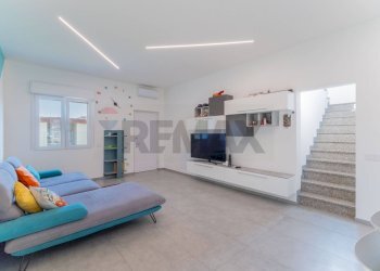 Soggiorno - Casa semi indipendente via Parma
 
86, Legnano - foto 8