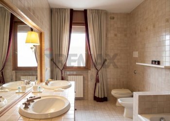 Bagno - Apartment via Antonio Pertile
 
33, Stra - photo 6