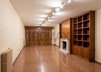 Soggiorno - Apartment via Antonio Pertile
 
33, Stra - photo 8