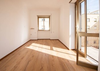 Foto 2 - Trilocale via Montello
 
4, Lecce - foto 2