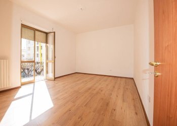 Foto 7 - Trilocale via Montello
 
4, Lecce - foto 7