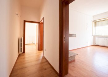 Foto 9 - Trilocale via Montello
 
4, Lecce - foto 9