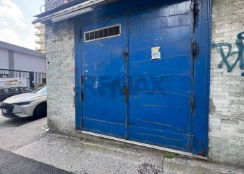 Casa all\'aperto - Locale Commerciale Via Bernardo Cavallino
 
63, Napoli - foto 6