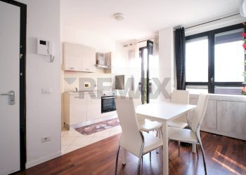 Sala da pranzo - Two-room apartment PIAZZALE REPUBBLICA
 
11, Fidenza - photo 1