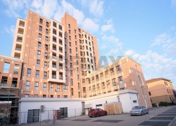 Edificio all\'aperto - Two-room apartment PIAZZALE REPUBBLICA
 
11, Fidenza - photo 12