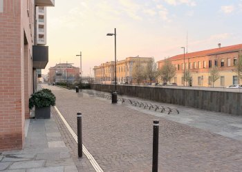 Edificio all\'aperto - Two-room apartment PIAZZALE REPUBBLICA
 
11, Fidenza - photo 20