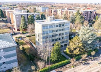 Edificio all\'aperto - Trilocale Fidenza - foto 23