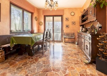 Sala da pranzo - Villa via Cavour
 
5, Caravate - foto 10