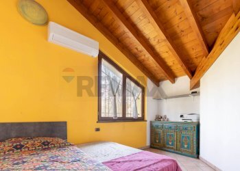 Camera / camera da letto - Villa via Cavour
 
5, Caravate - foto 18