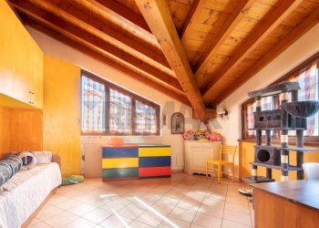 Soggiorno - Villa via Cavour
 
5, Caravate - foto 22