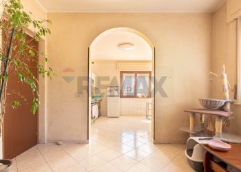 Hall / corridoio - Villa via Cavour
 
5, Caravate - foto 25