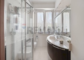 Bagno - Trilocale Via prinetti
 
44, Milano - foto 17