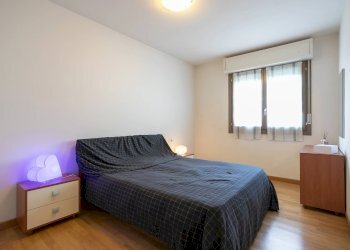 Foto 11 - Bilocale VIA SAN BERNARDINO
 
46, Lallio - foto 11