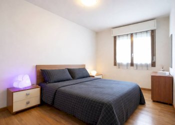 Foto 12 - Bilocale VIA SAN BERNARDINO
 
46, Lallio - foto 12