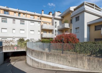 Foto 25 - Bilocale VIA SAN BERNARDINO
 
46, Lallio - foto 25