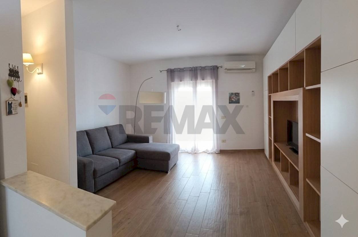 Soggiorno - Quadrilocale via bulotta
 
54, Carini - foto 3