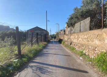 Edificio all\'aperto - Agricultural land Contrada Stancampiano
 
snc, Bagheria - photo 33