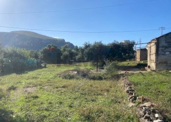 Vista delle montagne - Agricultural land Contrada Stancampiano
 
snc, Bagheria - photo 39