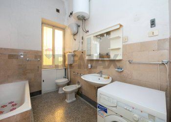 Bagno - Two-room apartment Via Lucrino
 
26, Roma - photo 13