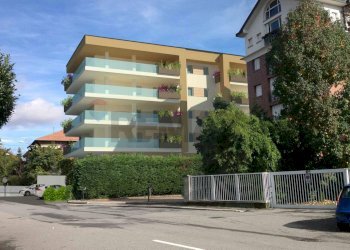 Edificio all\'aperto - Trilocale via San Rocco
 
7, Gallarate - foto 1