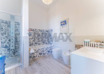 Bagno - Villa Castelletto Sopra Ticino - foto 17