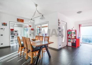 Sala da pranzo - Villa Fraz. Cresta
 
2B, Masera - foto 9