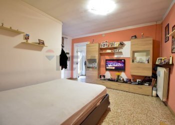 Camera / camera da letto - Casa semi indipendente Via Vittorio Emanuele secondo
 
78/B, Borgo Ticino - foto 4