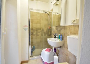 Bagno - Casa semi indipendente Via Vittorio Emanuele secondo
 
78/B, Borgo Ticino - foto 7