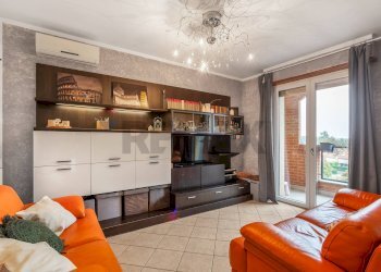 Soggiorno - Attico Piazza E. Montale
 
2, Gorla Minore - foto 7