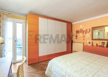 Camera / camera da letto - Attico Piazza E. Montale
 
2, Gorla Minore - foto 26