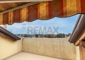 Terrazza - Attico Piazza E. Montale
 
2, Gorla Minore - foto 35