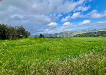 Vista delle montagne - Terreno edificabile C.da Albarcara
 
sn, Modica - foto 8