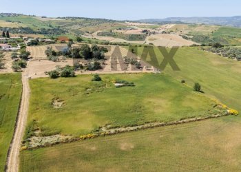Vista delle montagne - Terreno edificabile C.da Albarcara
sn, Ragusa - foto 8