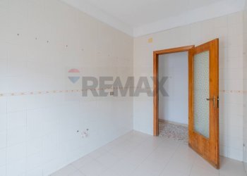 Stanza vuota - Appartamento Via Generale Alberico Albricci
 
28, Palermo - foto 12