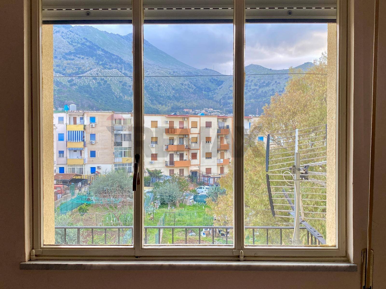 Edificio all\'aperto - Quadrilocale Viale Caltagirone
 
4, Palermo - foto 1