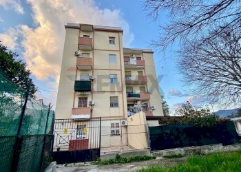 Edificio all\'aperto - Quadrilocale Viale Caltagirone
 
4, Palermo - foto 4