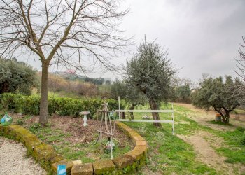Giardino - Casa semi indipendente strada per Casalincontrada
 
38, Chieti - foto 14