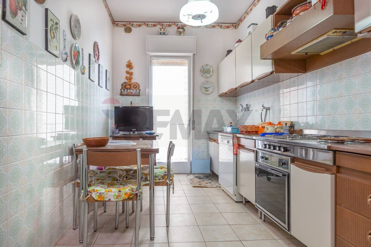 Cucina - Appartamento Via Sinibaldo Baroncini
38, Chieti - foto 2