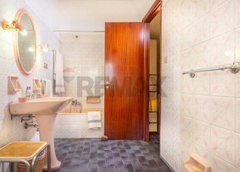 Bagno - Appartamento Via Sinibaldo Baroncini
 
38, Chieti - foto 14