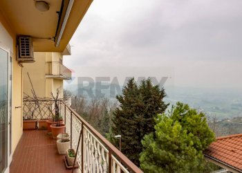 Balcone - Appartamento Via Sinibaldo Baroncini
 
38, Chieti - foto 16