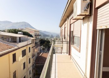 Balcone - Appartamento via Castrenze Di Bella
 
188, Montelepre - foto 13